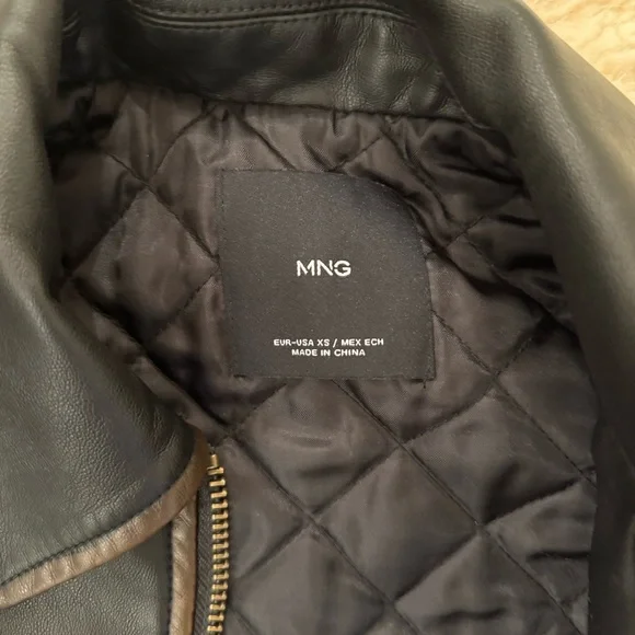 Mango Napoli oversized, worn leather jacket XS NWOT - Picture 2 of 10